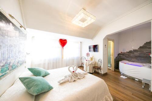 Suites Roma Tiburtina Luxury Exterior foto